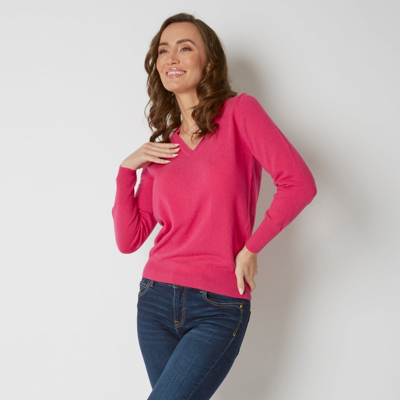 100% CASHMERE HOT PINK V NECK