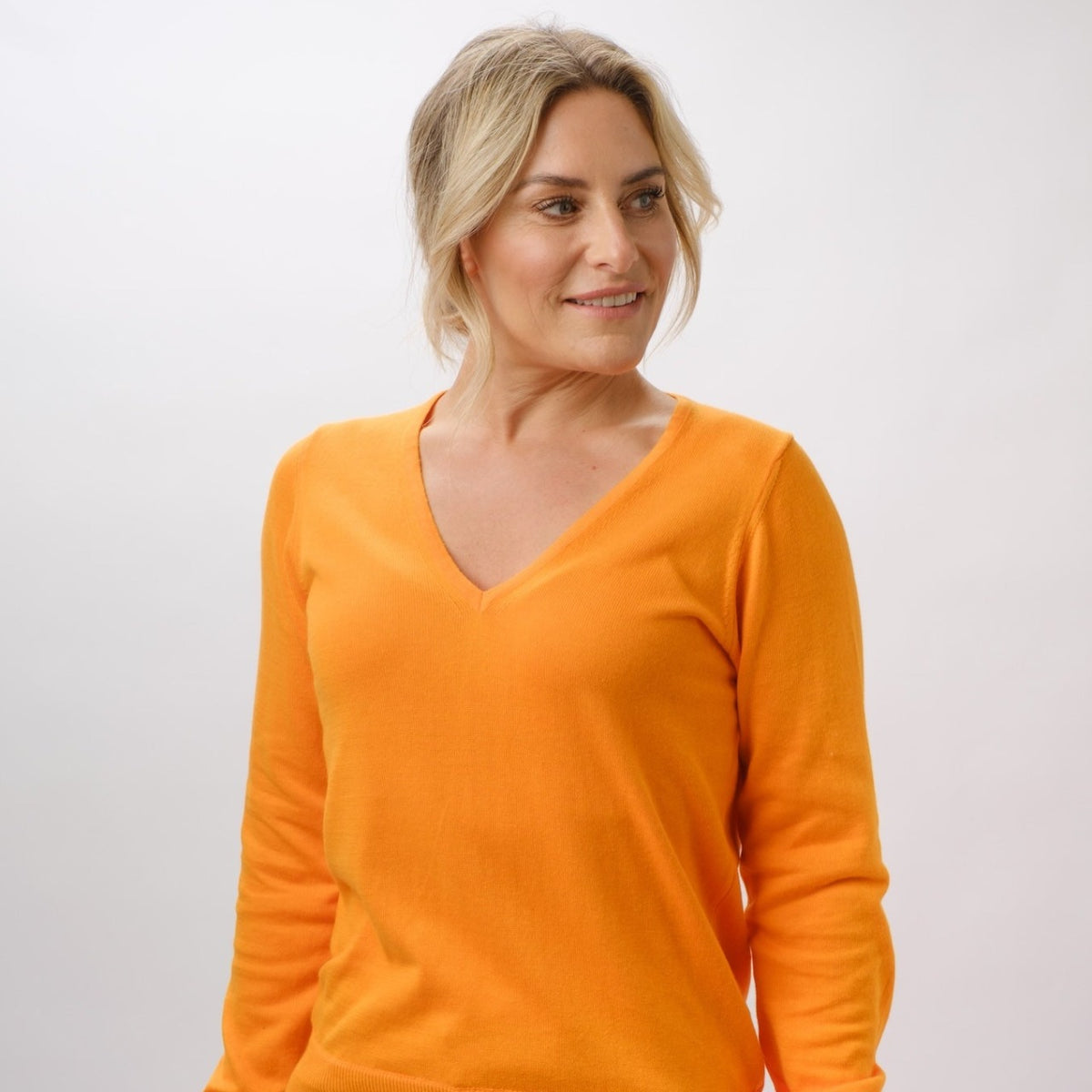100% PIMA COTTON MANDARIN LONG SLEEVE V NECK