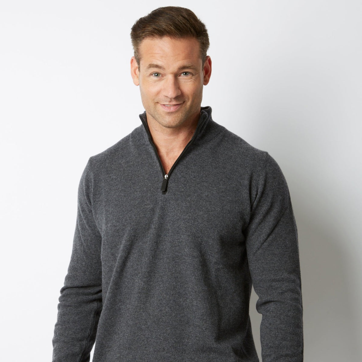 CHARCOAL CASHMERE MERINO WITH ALCANTARA HALF ZIP