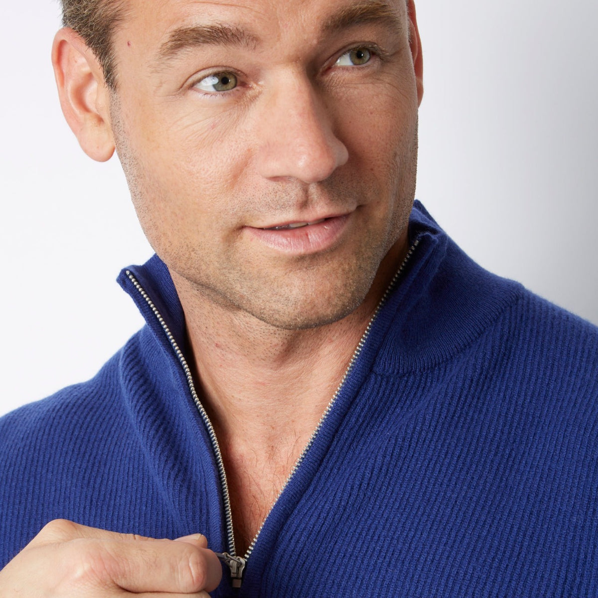 CASHMERE / MERINO AZZURRO BLUE RIB HALF ZIP
