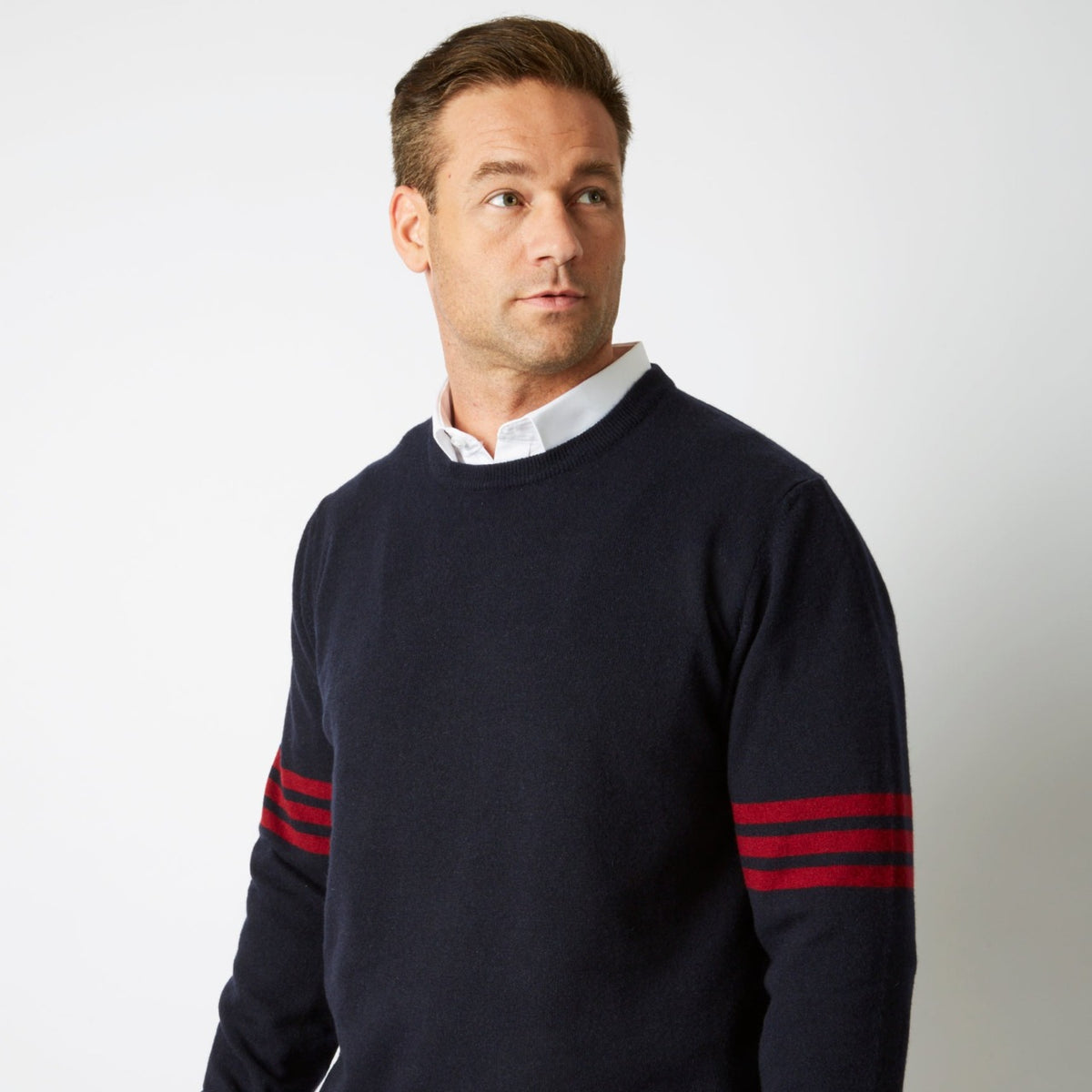 100% CASHMERE NAVY / CHERRY RED STRIPED SLEEVE CREW
