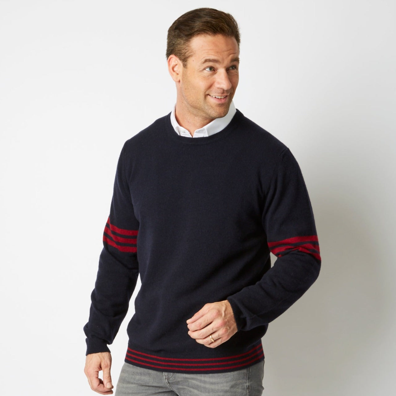 100% CASHMERE NAVY / CHERRY RED STRIPED SLEEVE CREW