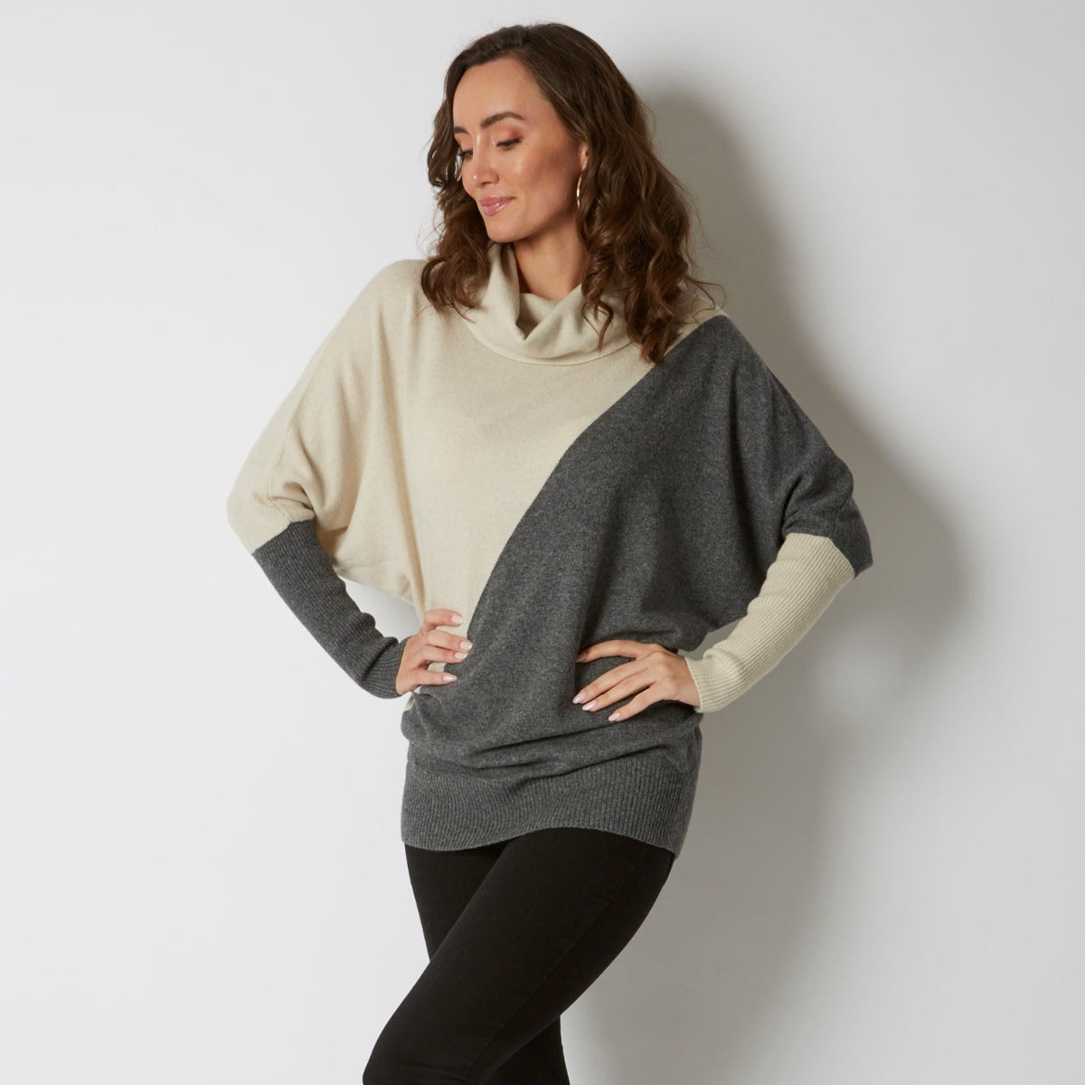 TWO TONE SLOUCHY ROLL