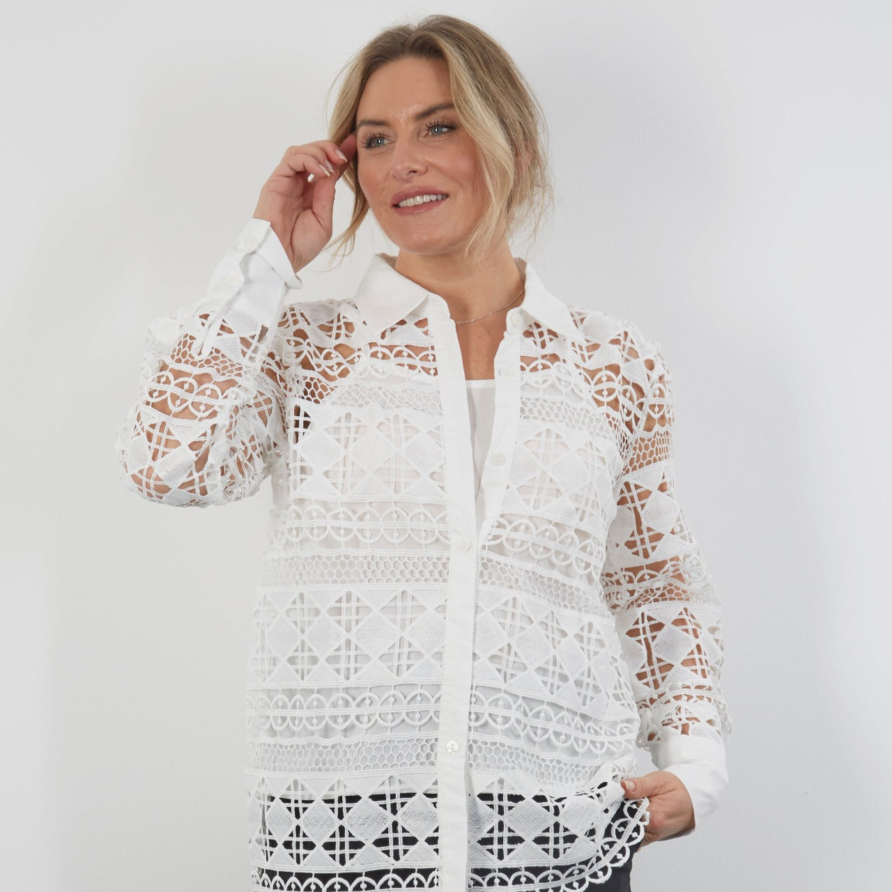 WHITE LACE SHIRT WITH CAMISOLE