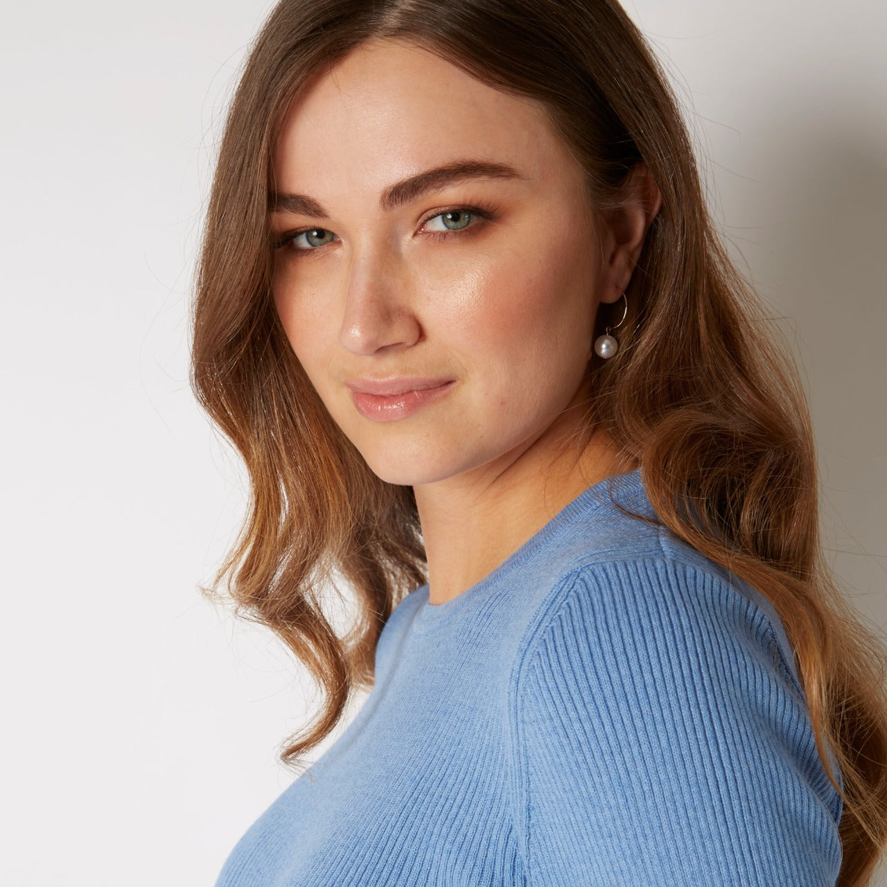 COTTON CASHMERE CARIBBEAN BLUE RIB CREW