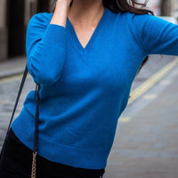 100% CASHMERE TEAL V NECK