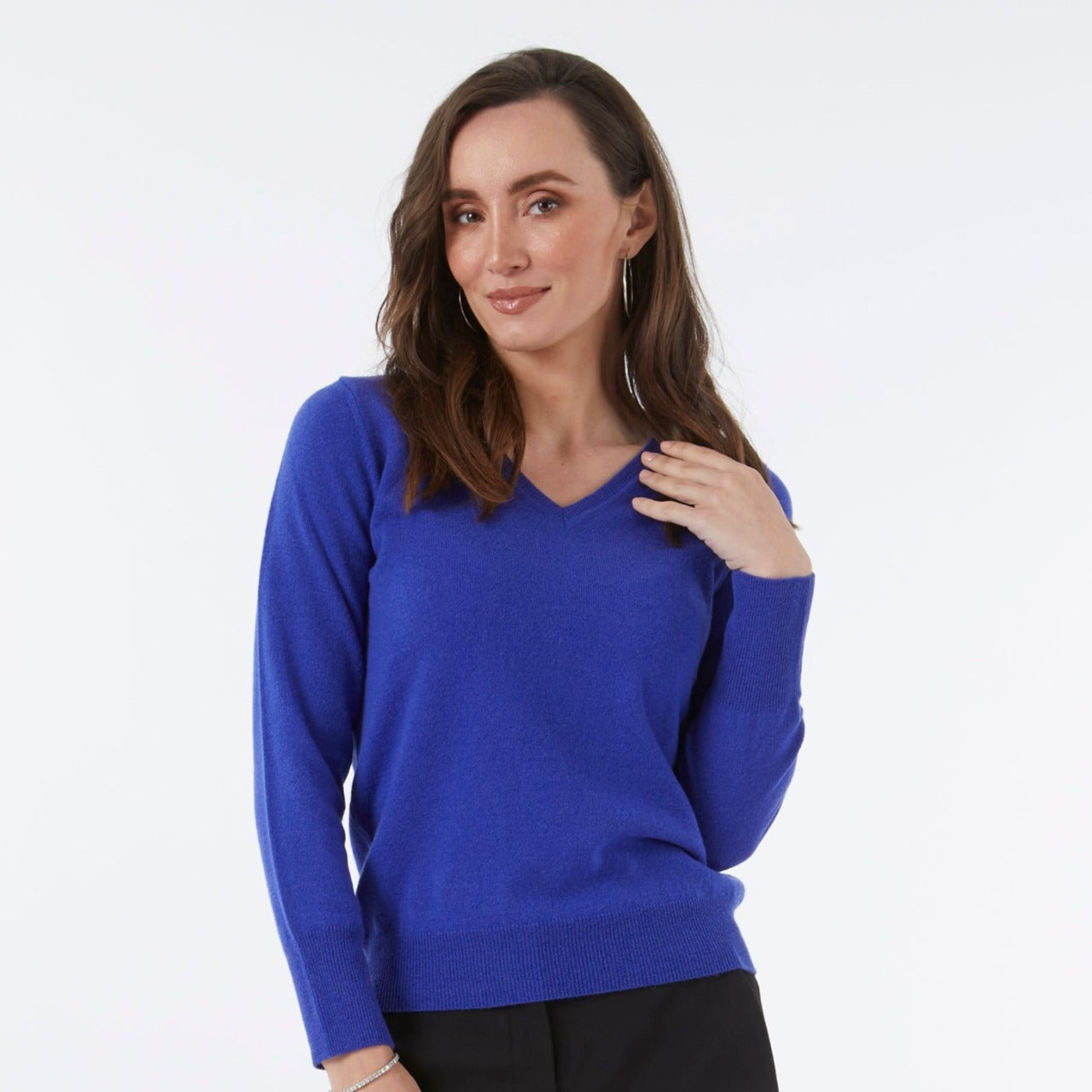 100% CASHMERE ROYAL V NECK