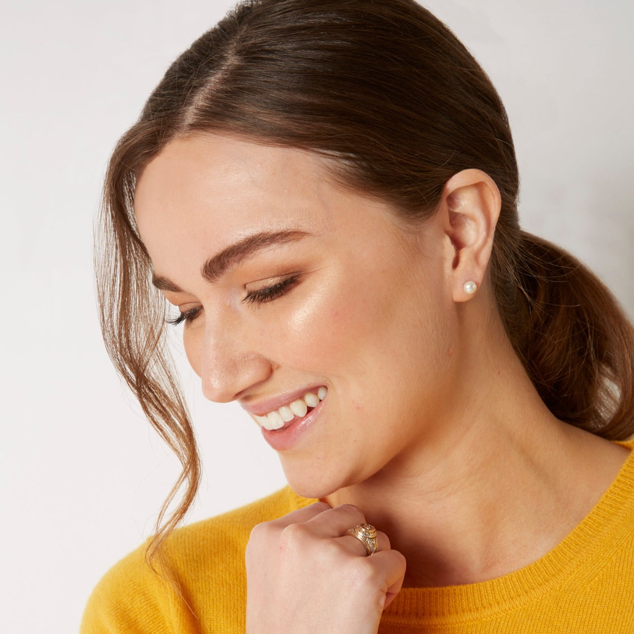 100% CASHMERE YELLOW CREW